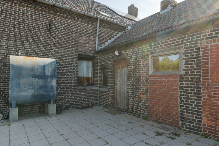 Leuke gerenoveerde woning met 3 slaapkamers op een percee...