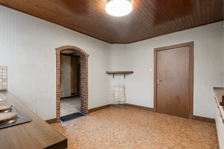 Leuke gerenoveerde woning met 3 slaapkamers op een percee...