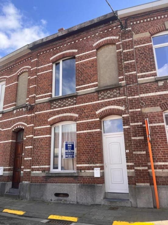 House in Leuze-en-Hainaut