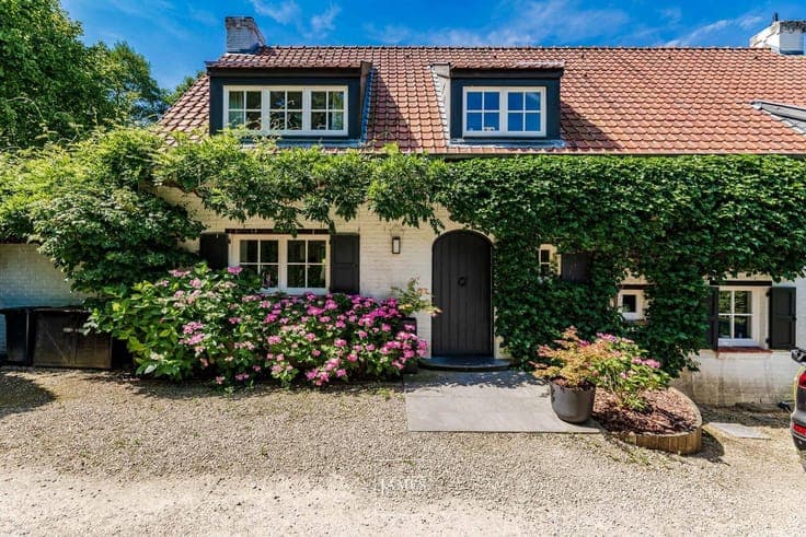House in Sint-Genesius-Rode