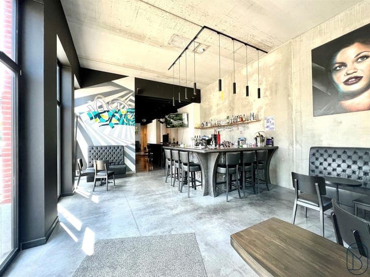 Toplocatie modern horeca-pand met groot terras