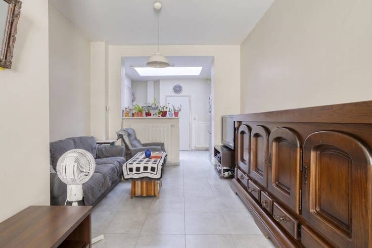 Renovated and rented 4 bedroom house in the heart of Ypres