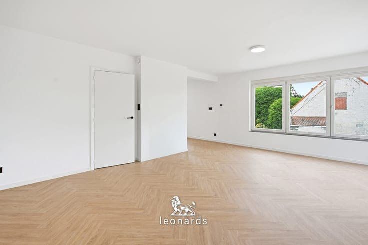Move-in ready home with contemporary comfort in Beveren-Leie