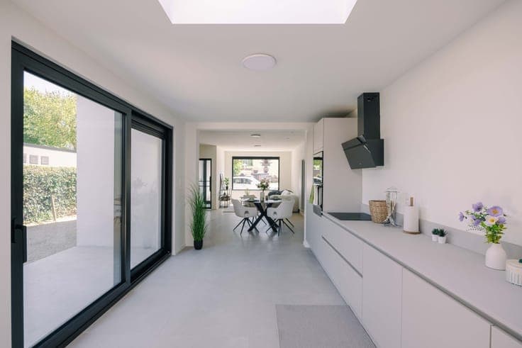 Halfopen bebouwing met 3 slaapkamers en garage