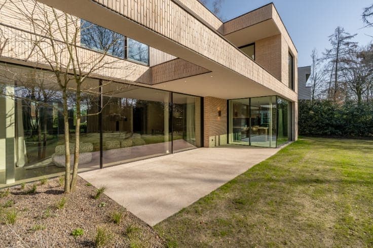 Lembeke (Kaprijke), Ledestraat 33