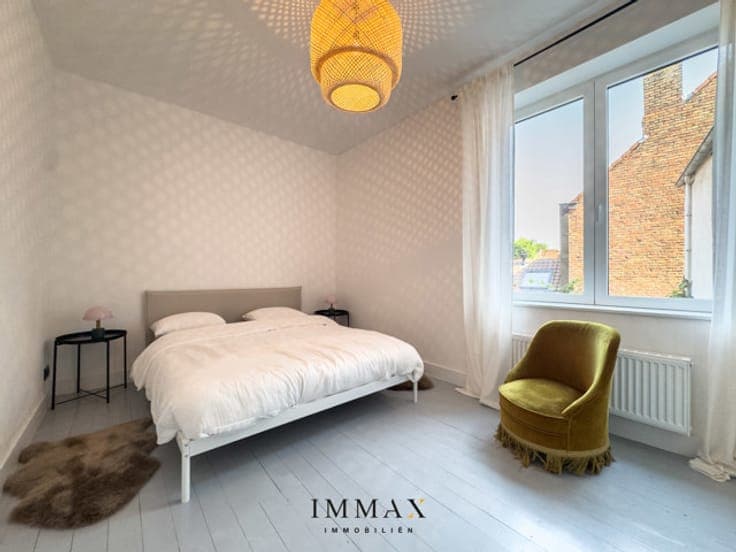Charming, fully renovated townhouse in a quiet location