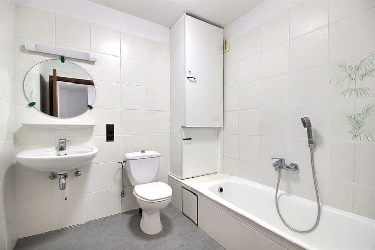 Maison bel-étage avec 2 chambres, grenier aménageable, terra