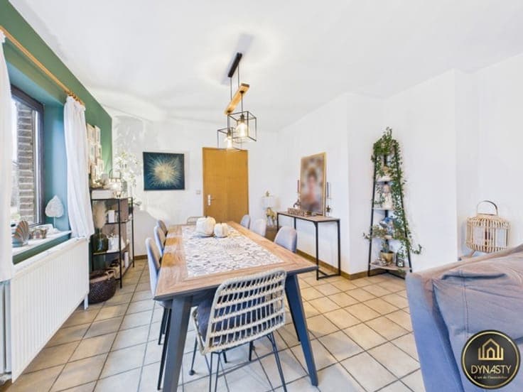 What if you could live peacefully… right in the town centre?