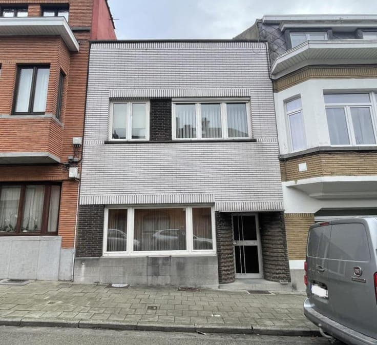House in Berchem-Sainte-Agathe