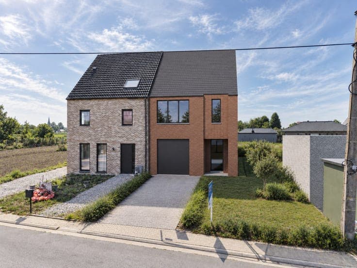 House in Lede