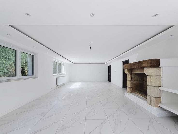 Nice completely renovated 5 bedrooms villa