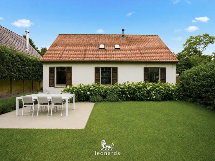 Charming renovated home with beautiful garden in Laarne