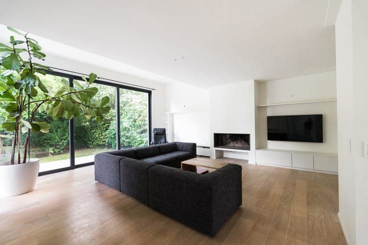 Old Stockel – Renovated HOUSE (5 bed/3bth) with garage