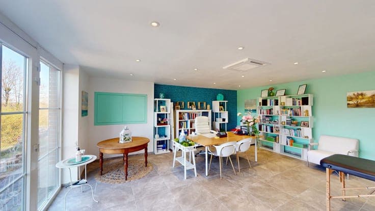Exceptional 350 m² Villa, 5 Bedrooms