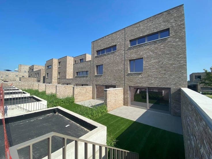 Nr. 30 stadswoning met tuin en 3 slaapkamers & bureel | P...