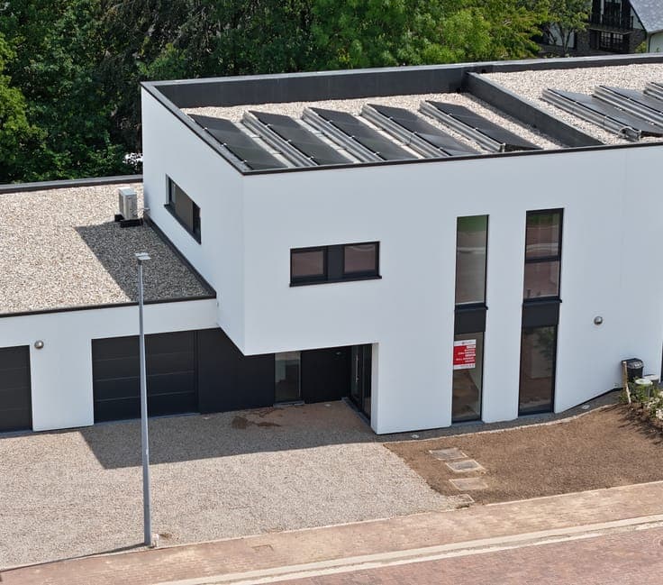 Voll fertiggestelltes Haus zu verkaufen, in der Nähe von Lux