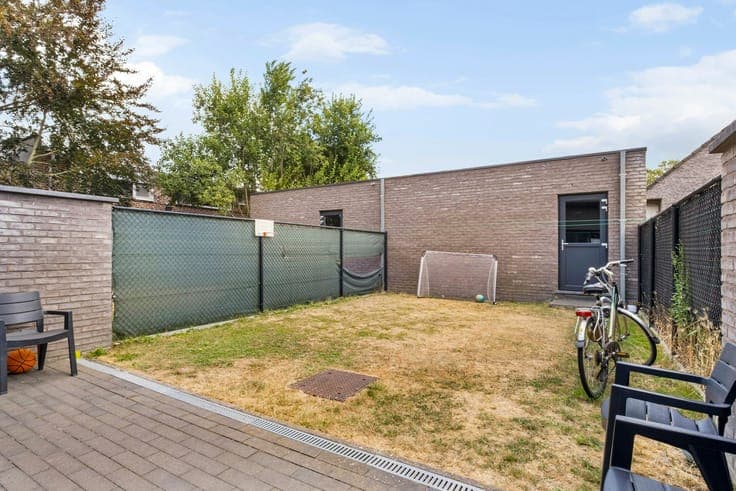 Recente woning op strategische locatie te Ingelmunster