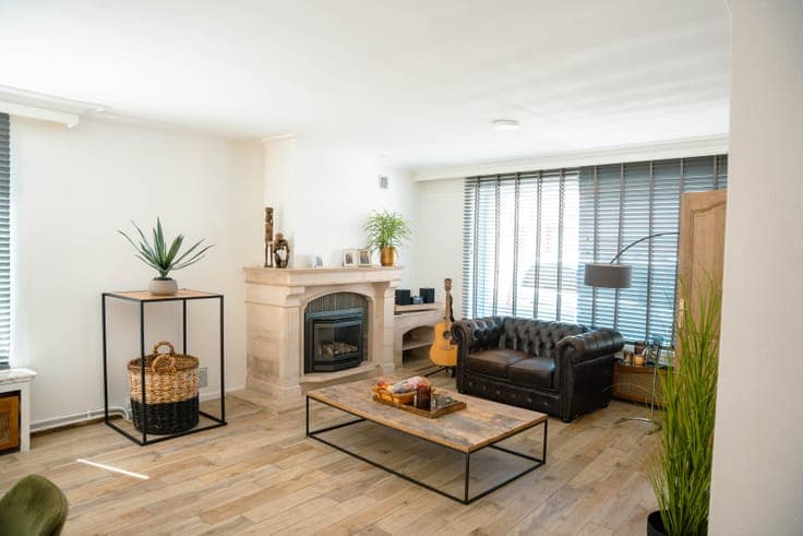 Charmante woning met privé parking in centrum Ieper