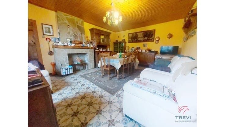 Viager -Fermette en pierre du pays, avec Jardin et garage-gr
