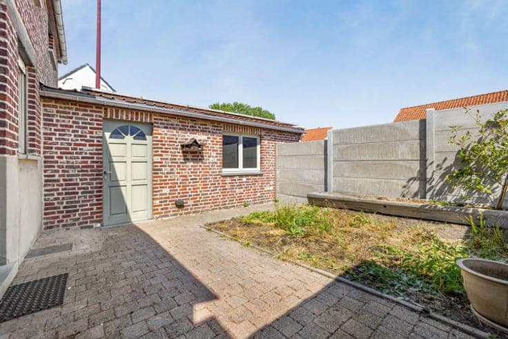 House in Ternat