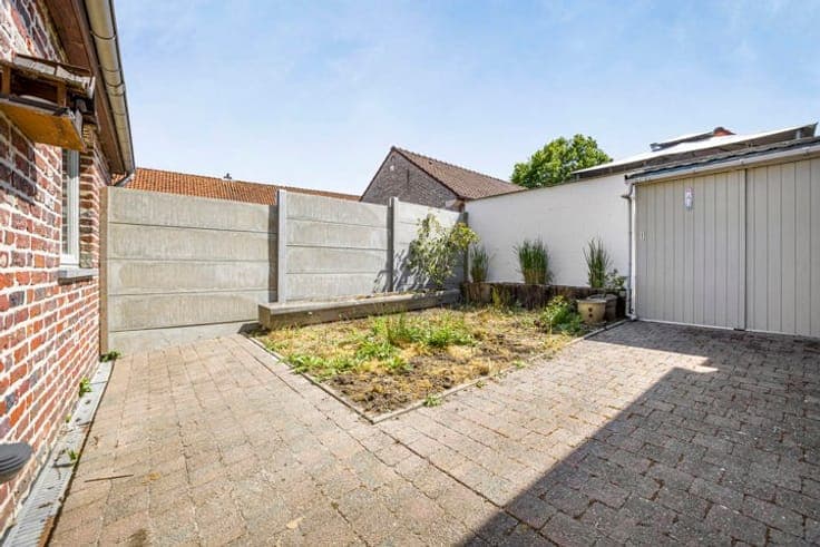 House in Ternat