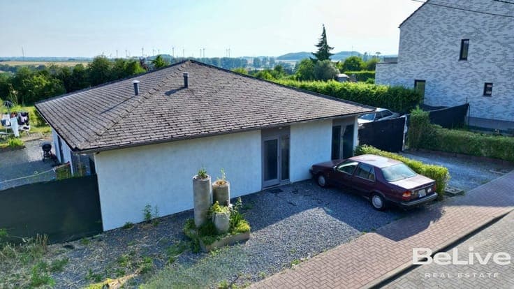 House in Trivières