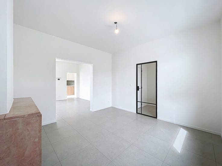 Completely renovated house with large terrace in Zwijnaarde
