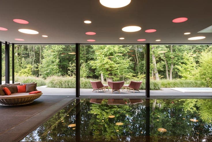 Exceptional design villa on a 3-hectare estate