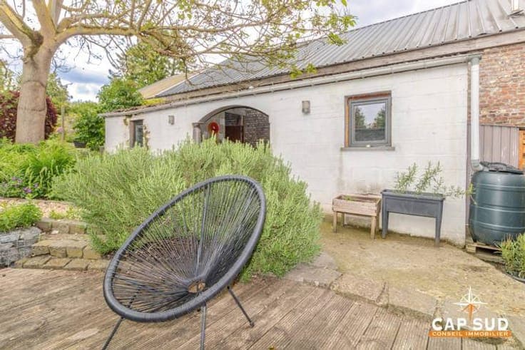 Family home, 4 bedrooms, character and garden