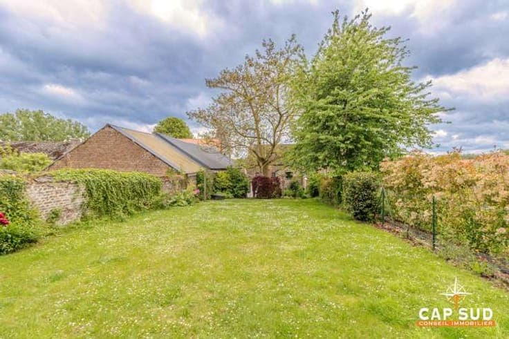 Family home, 4 bedrooms, character and garden
