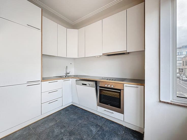 Investment property - 3 recognized units