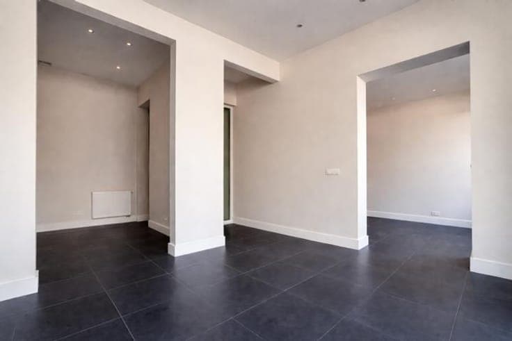 Morichar / Parme – Corner building, ±605 m²