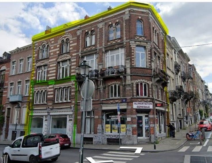 Morichar / Parme – Corner building, ±605 m²