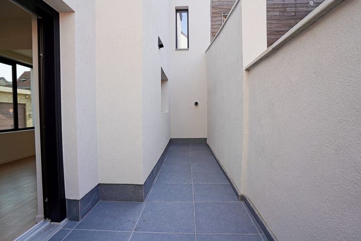 Volledig gerenoveerde woning in hartje Bornem ‒ instapkla...