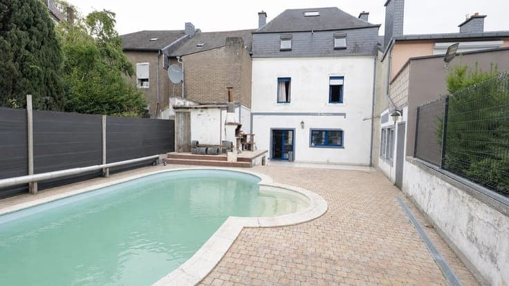 Sale - House Athus - 399,000 €
