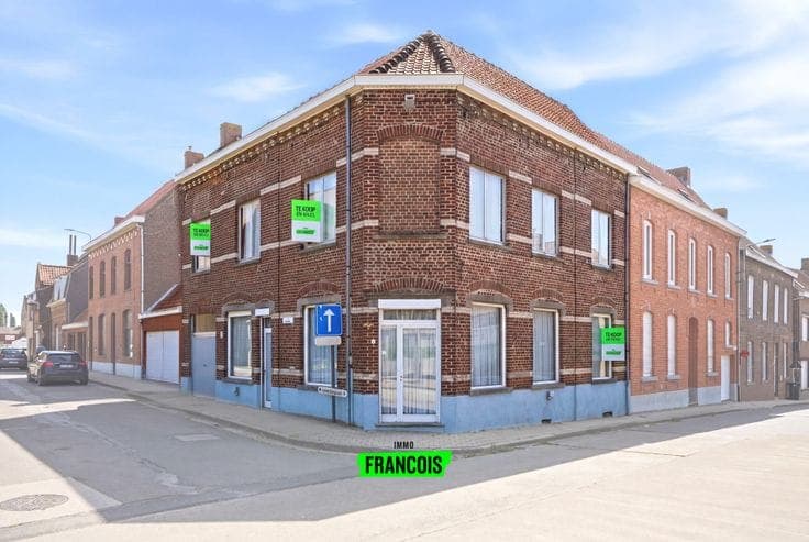 Renovation project for sale in Nieuwkerke!