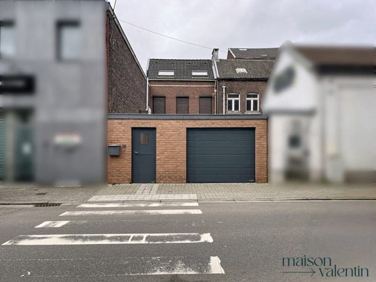 Move-in ready family home with garage