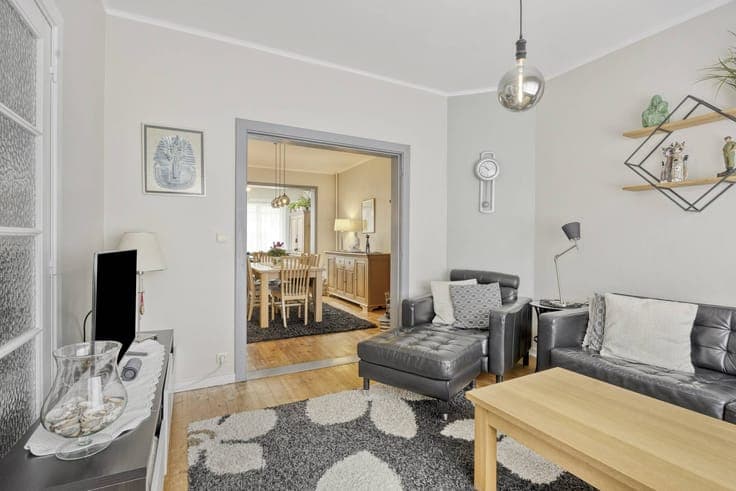 5 bedroom house with garden for sale in Hoboken