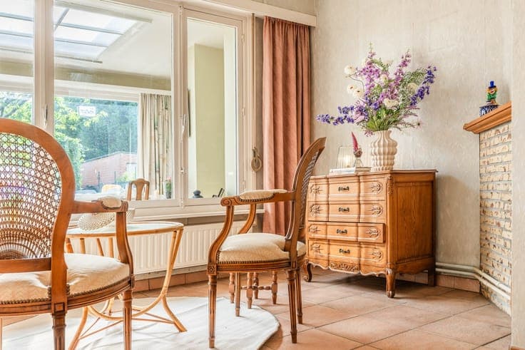 Charmant halfopen huis met 3 slaapkamers, garage en ruime...