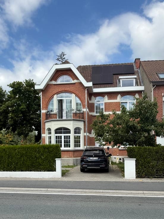 House in Ternat