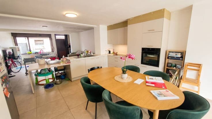 House on approx. 1,000m² with 3 bedrooms in Torhout!