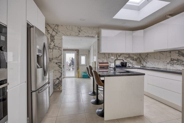 Spacious 4-bedroom townhouse in Mechelen