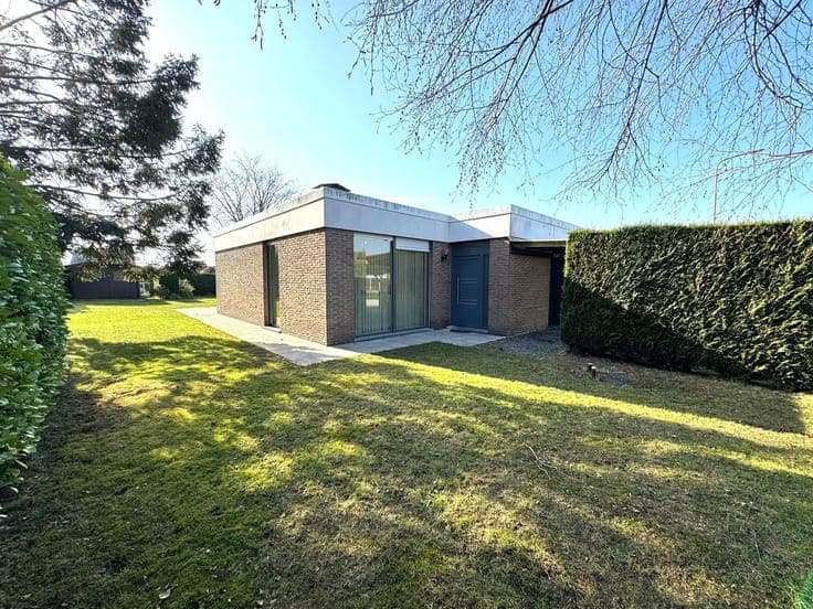 Bungalow