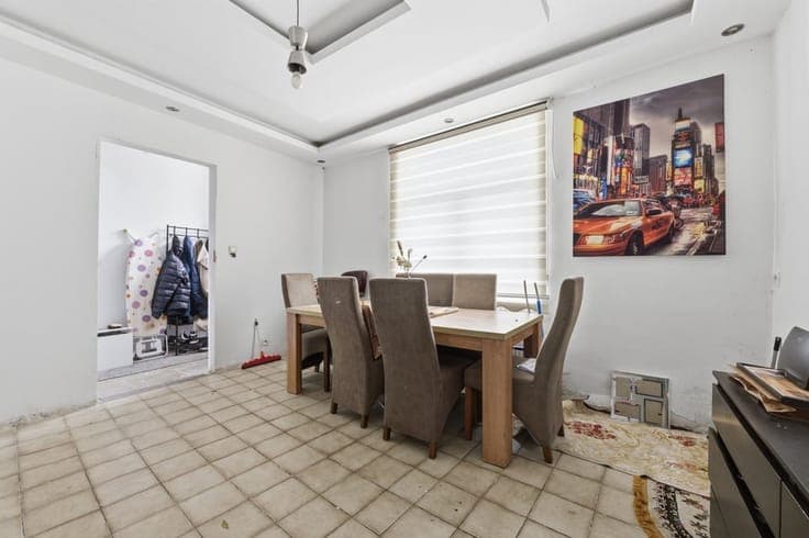 DEELS GERENOVEERDE WONING OP EEN GOEDE LOCATIE IN LANDEN