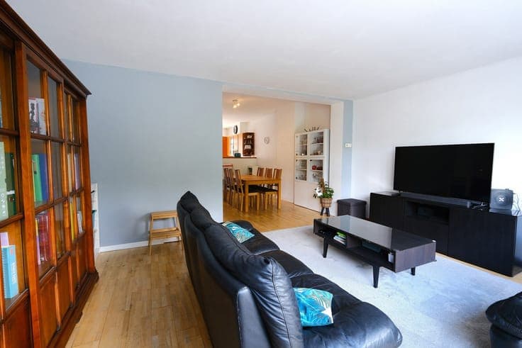 Just 3 km from Docks Bruxsel - Spacious House with Garden