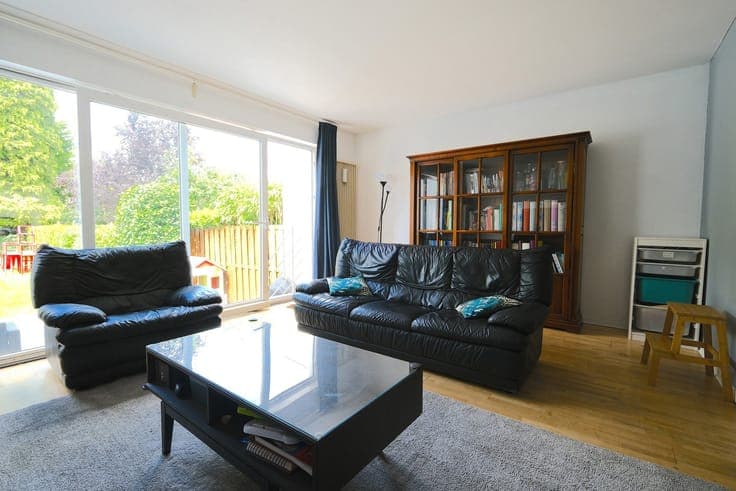 Just 3 km from Docks Bruxsel - Spacious House with Garden