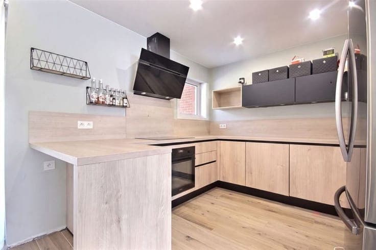 Jolie maison trois façades et garage dans un clos prisé à Lu