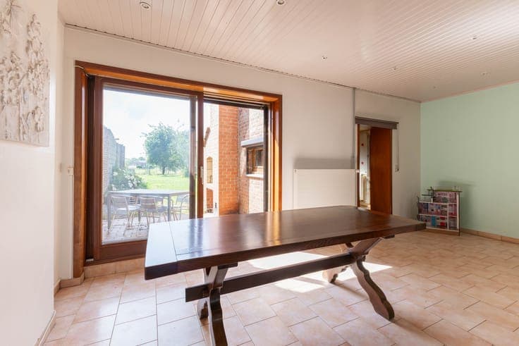 House in Ramillies