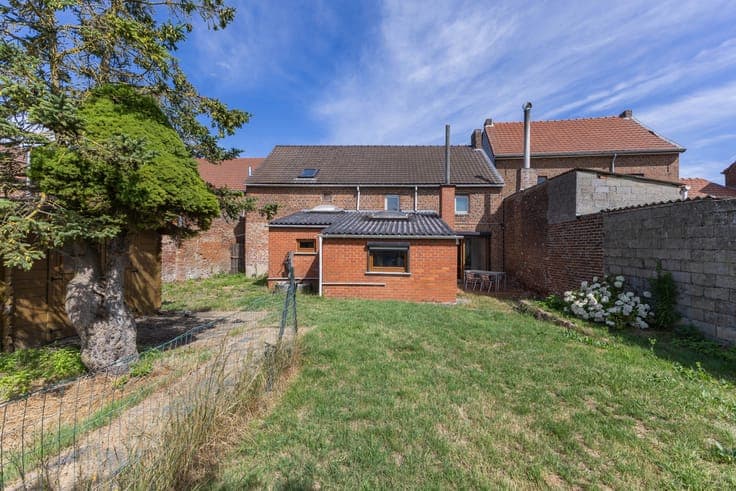 House in Ramillies