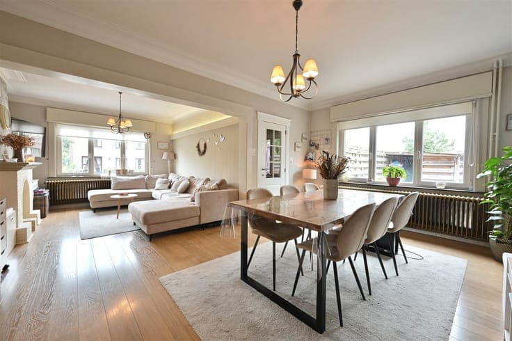 Spacious family home with 4 bedrooms and a garden in Itegem.